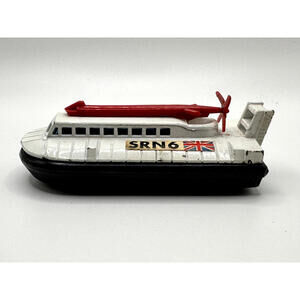 Vintage Matchbox 1972 Superfast No. 72 SRN6 Hovercraft Diecast Model Boat